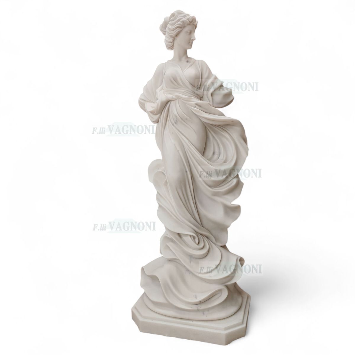 STATUA IN MARMO DEA DONNA CON VELO AL VENTO CM. 180 STATUA IN MARMO DEA DONNA CON VELO AL VENTO CM. 180
